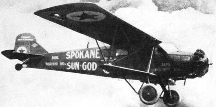 Spokane Sun God in flight (© 2019, J.B. Rivard)